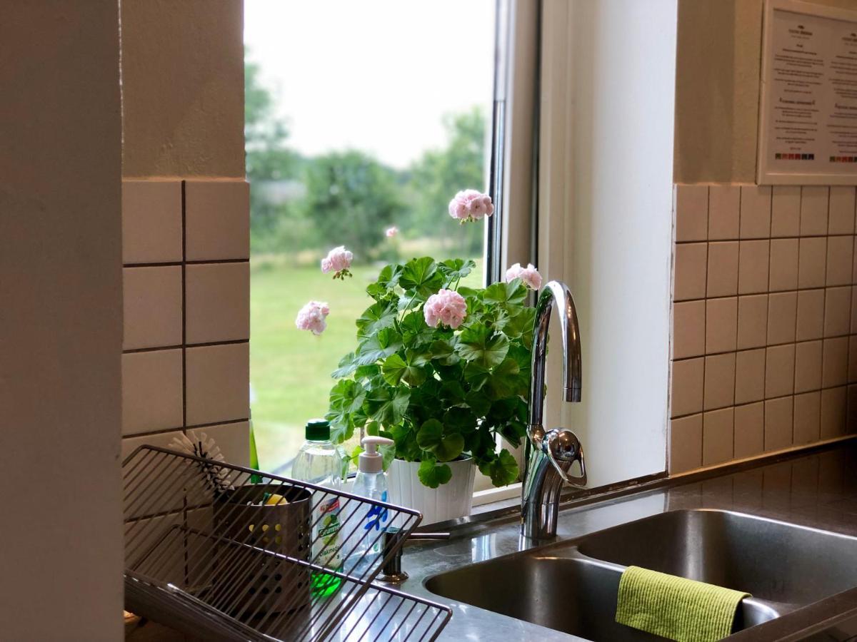 Pensionat Soederasen Ljungbyhed Buitenkant foto