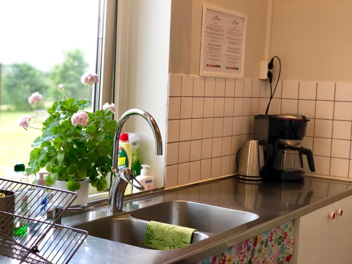 Pensionat Soederasen Ljungbyhed Buitenkant foto