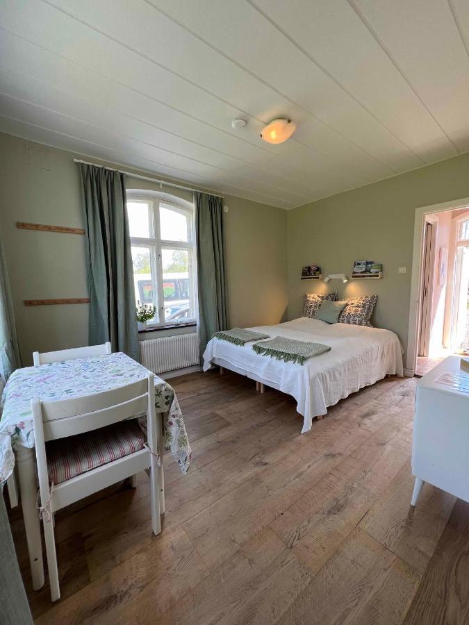 Pensionat Soederasen Ljungbyhed Buitenkant foto